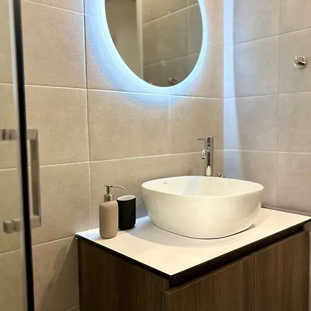 Origins Iii Modern Seaside In * Piso Livadi